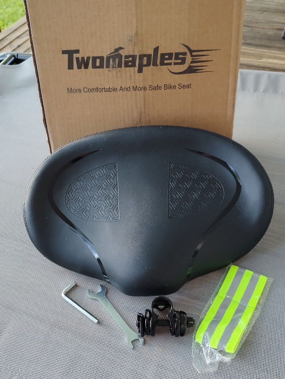 Comfort Wide Bicycle Saddle - Black